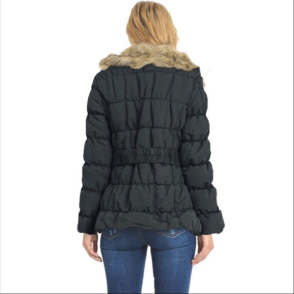 ♨️SOLD OUT!!♨️Plus Puffer Jacket Faux Fur - Picture 4 of 4